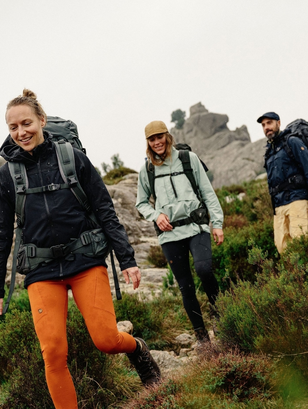 FJÄLLRÄVEN Abisko Tights (M) | Terracotta Brown